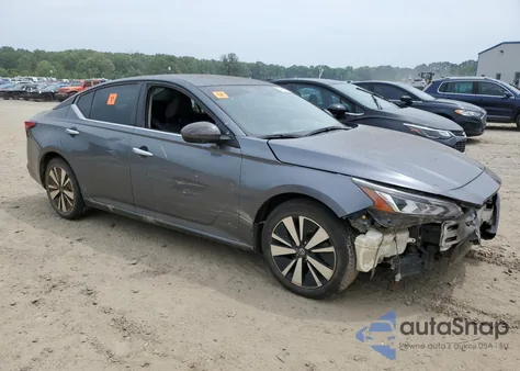 2021 Nissan Altima Sv z USA, uszkodzony, nr VIN 1N4BL4DV4MN329103